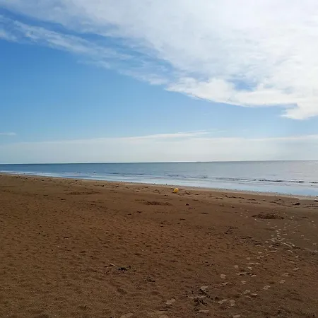 Maison Bord De En Vendée Сasa de vacaciones *